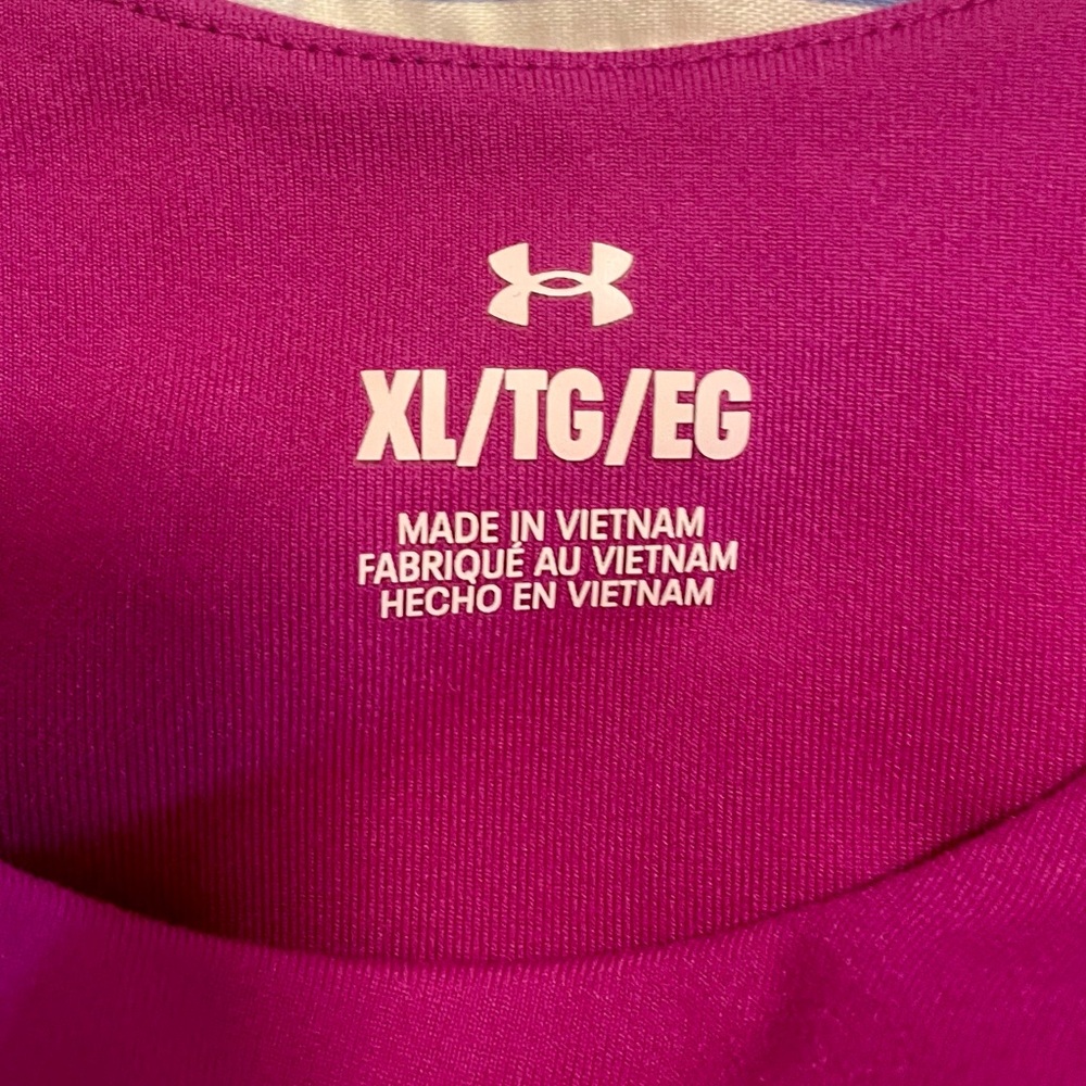Under Armour Crop Tank Top - Picture 3 of 4